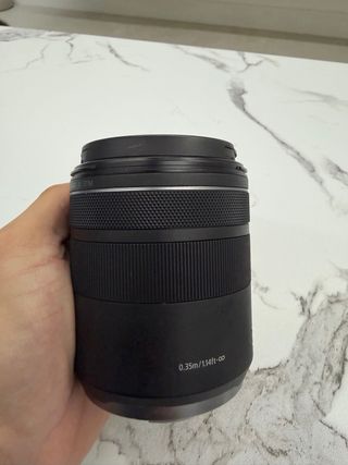 Objetivo canon RF 85 mm f 2 Macro IS STM