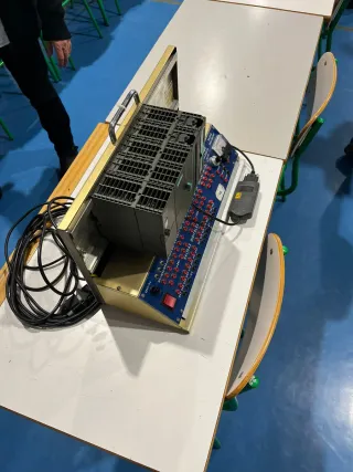 Entrenador didáctico PLC Siemens