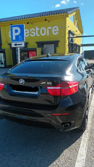 BMW X6 2012