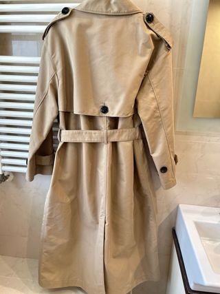 Gabardina Beige Zara Elegante