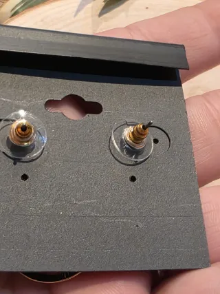 Pendientes Guess Corazón y Aro Dorado