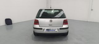 Volkswagen Golf 2002