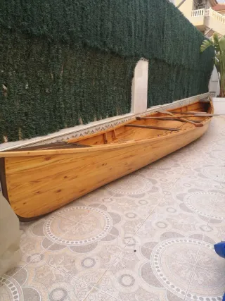 Kayak artesanal  madera de roble tratado