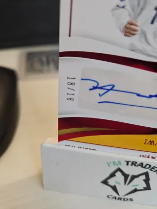 Ivan Zamorano Autografo Real Madrid Panini 18/18