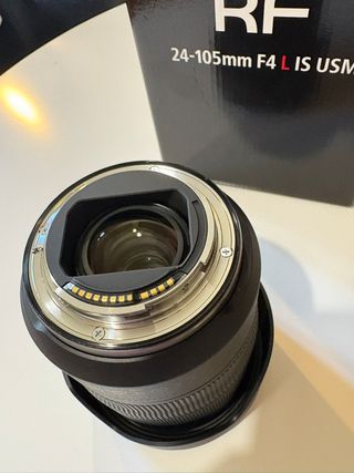 Canon RF 24-105mm f/4L IS USM Objetivo