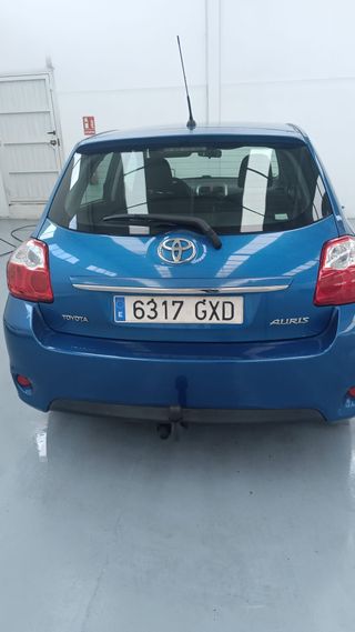 Toyota Auris 2010