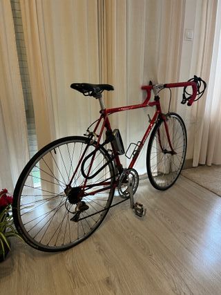 Bicicleta Clásica Peugeot Roja