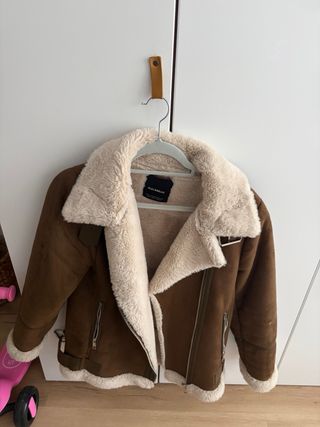 Chaqueta Pull&Bear Marrón Talla M