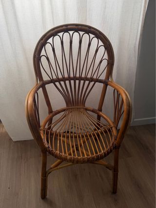 Sillas de mimbre (2 unidades)