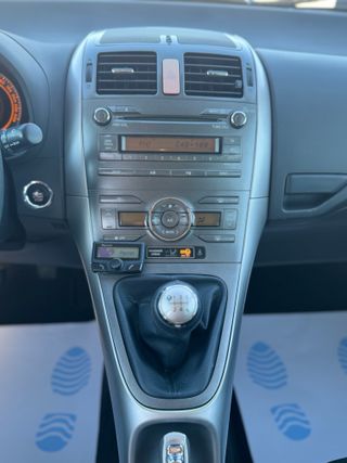 Toyota Auris Toyota Auris 2.0 D-4D Luna