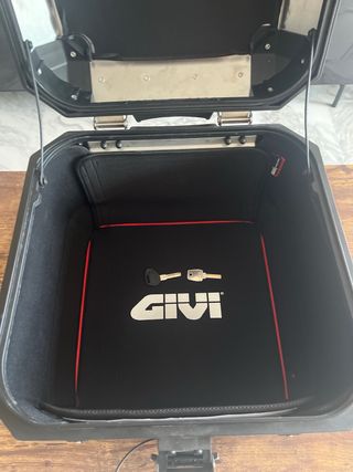 Givi Trekker Outback Maleta Moto Aluminio