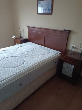 Cabecero de cama de matrimonio de madera