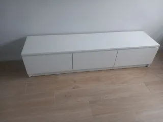 Mueble bajo TV blanco 2 cajones y una puerta