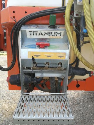 Sulfatadora/Pulverizador 18m