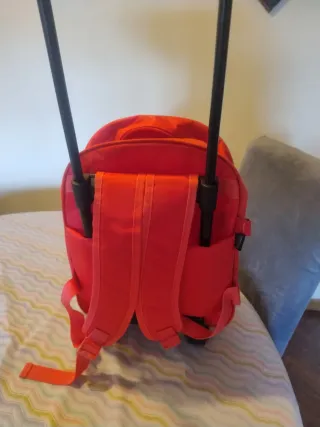 Mochila Rayo McQueen Piston Cup Champion