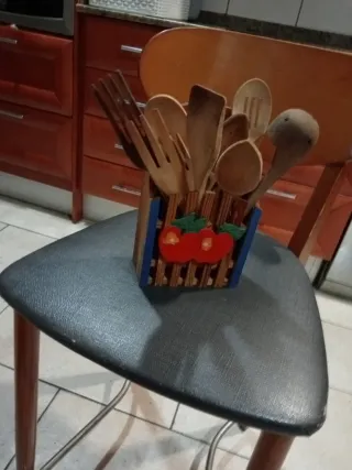 Set de utensilios de cocina con estuche