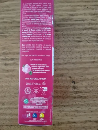 HELAN CUORDIPetali Crema Profumata Corpo