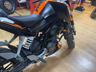 KTM DUKE 125