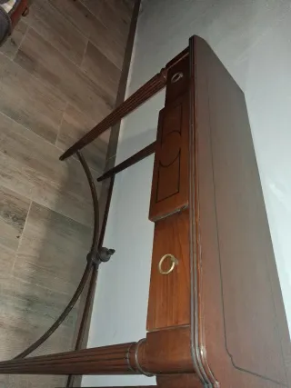 Mueble entradita de madera