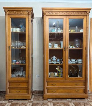 3 Muebles de madera maciza