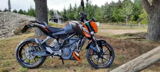 KTM Duke 125 Naranja/Negra
