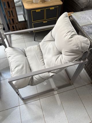 Conjunto Mesa y Sillas Jardín