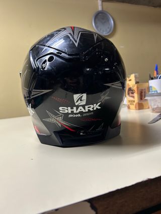 Casco Moto Shark Negro y Rojo