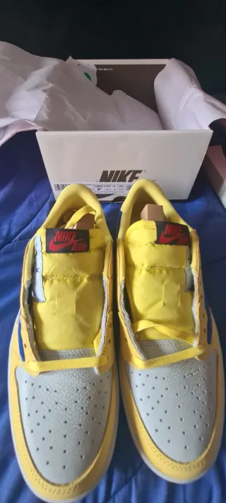 Jordan 1 Retro Travis Scott Canary