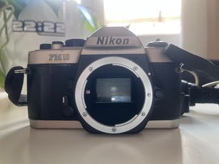 Nikon FM10 + Lente 35-70mm Analógica