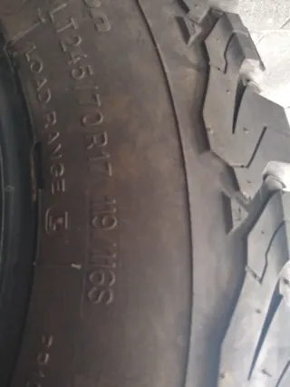 Neumáticos LR 245/70 R17