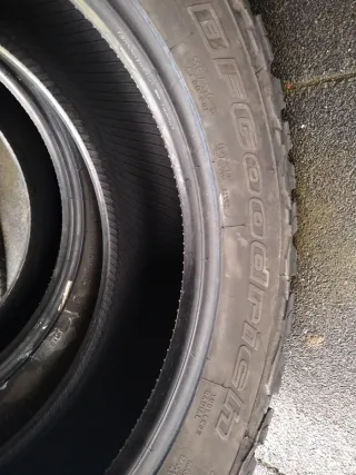 Neumáticos LR 245/70 R17