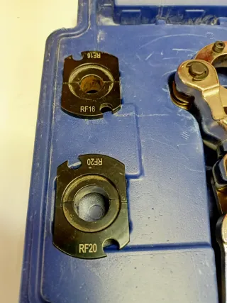 Máquina Prensado Manual Cabeza Rotativa