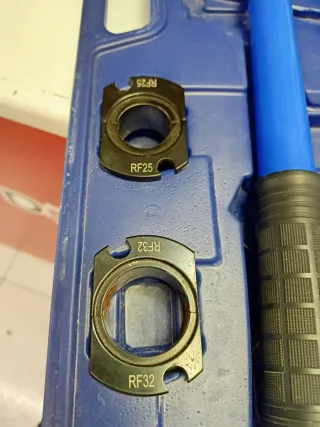 Máquina Prensado Manual Cabeza Rotativa