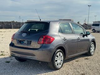 Toyota Auris Toyota Auris 1.4 D-4D Auris