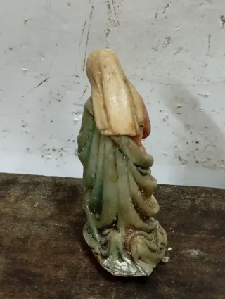 LIQUIDACIÓN Figura Virgen Resina para Belén
