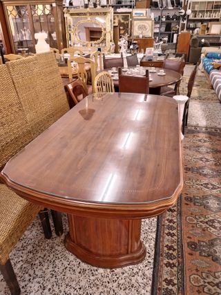 MESA DE MADERA EXTENSIBLE CON BASE DE CR