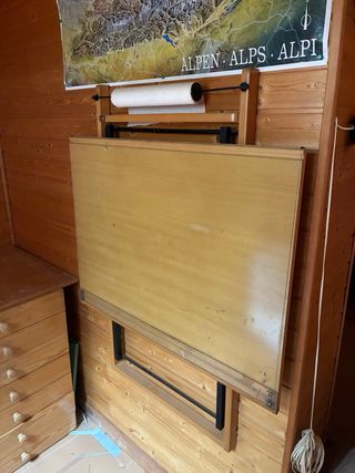 Mesa de dibujo técnico plegable, 4 posiciones.