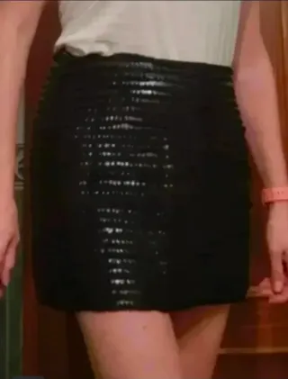 Minifalda Zara Negra Talla M