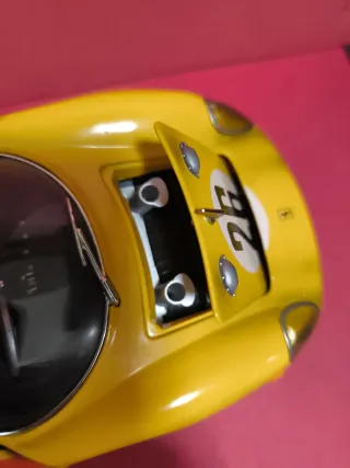 Ferrari 250 LM Amarillo 1:18