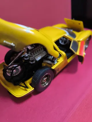 Ferrari 250 LM Amarillo 1:18