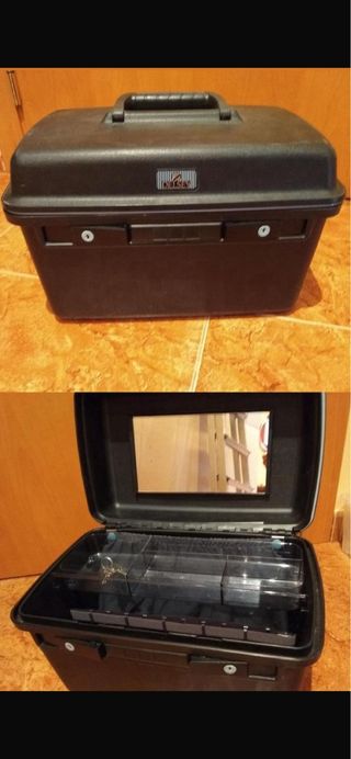 Maletín Delsey Negro con llave