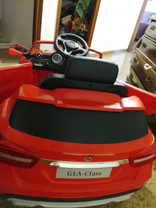Coche eléctrico infantil Mercedes GLA-Class