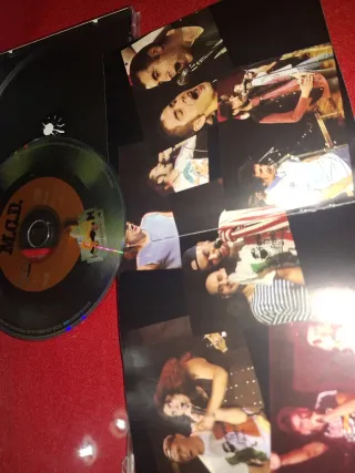 M.C.D. Inoxidable CD 1997 (Directo)
