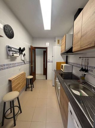 Piso en alquiler en Colores - Entreparques en Sevilla