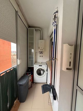 Piso en alquiler en Colores - Entreparques en Sevilla