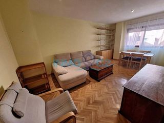 Piso en alquiler en San Isidro - Los Almendros en Alcalá de Henares