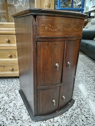 MUEBLE ESTILO BIEDERMEIER