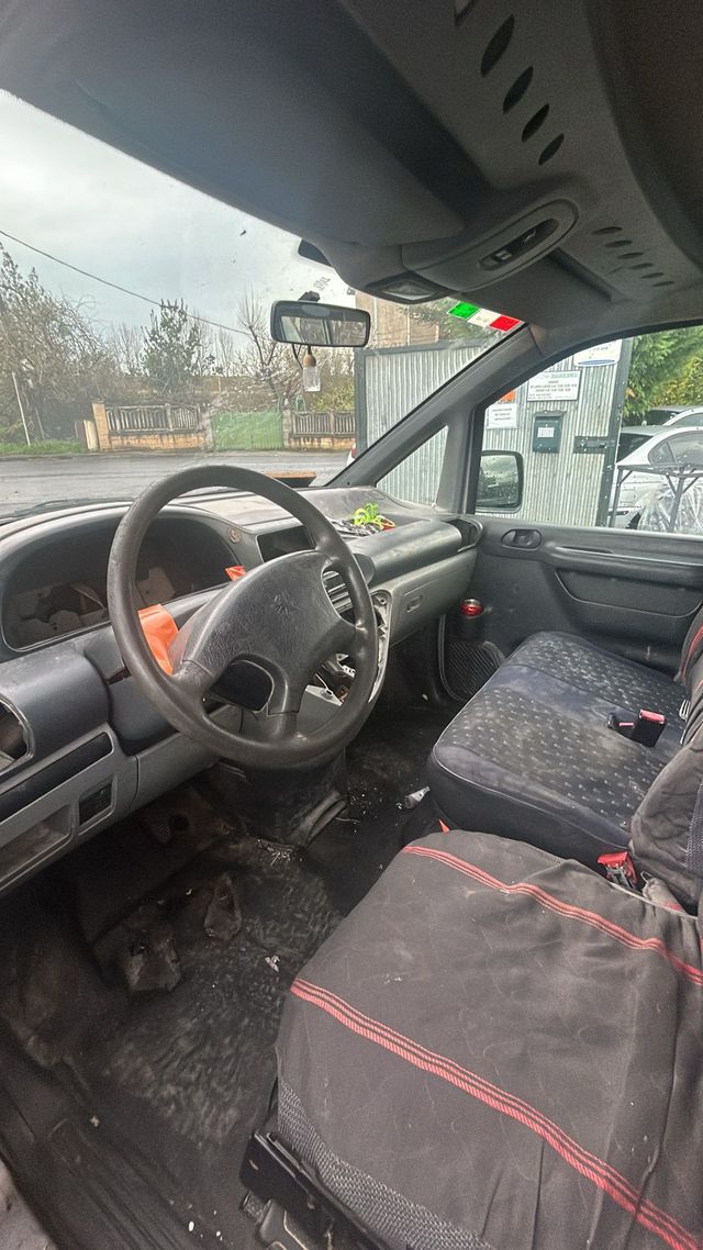 Despiece Peugeot Expert 2001
