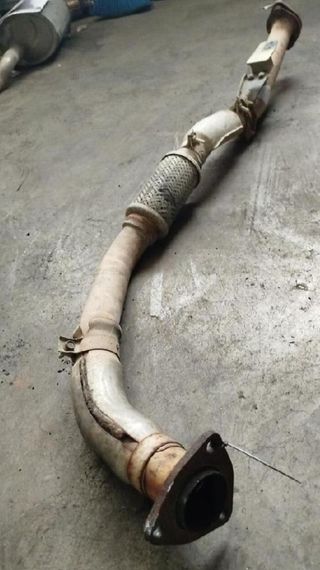 Tubo de escape trasero ford 1962530 maverick 38981