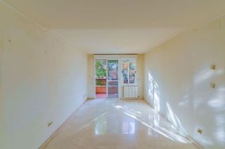 Piso en venta en Bola de Oro - Serrallo en Granada